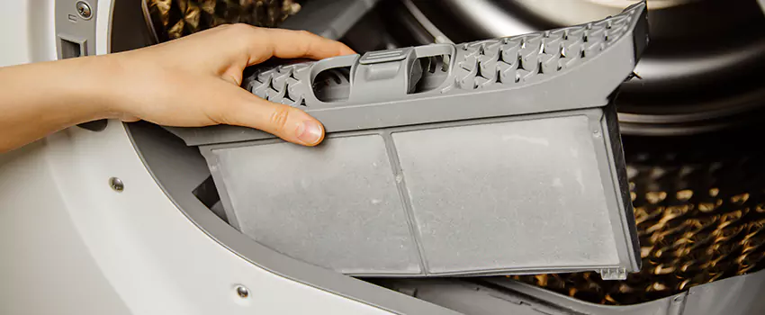 Signs Of A Clogged Dryer Lint Trap in North Aurora, Illinois